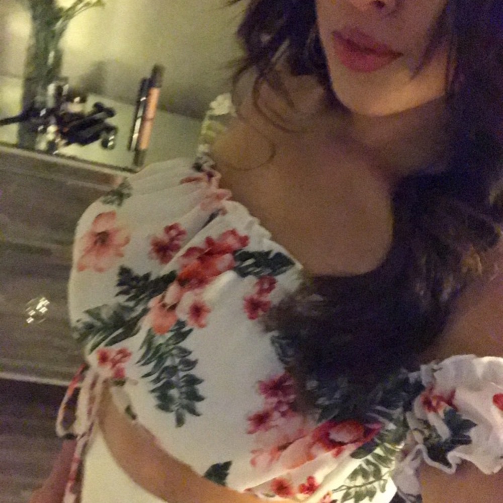 Fashion Nova floral crop top